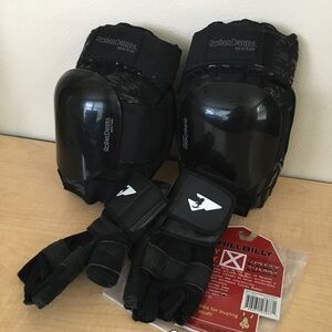 Bundle Roller Derby Elite Pro Knee Pads Medium + Half Finger Wrist Guards Medium